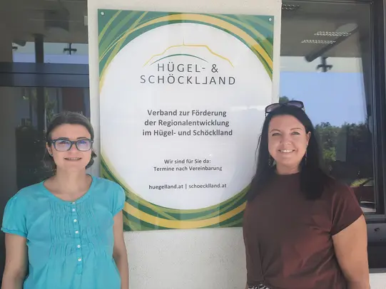 LAG-Team Kerstin Lieb und Nora Ruhri, Hügel- und Schöcklland.