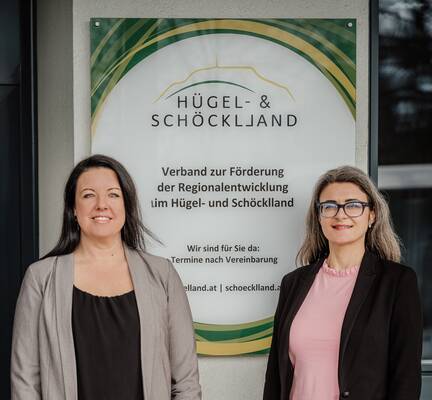 LAG-Team Kerstin Lieb und Nora Ruhri, Hügel- und Schöcklland.